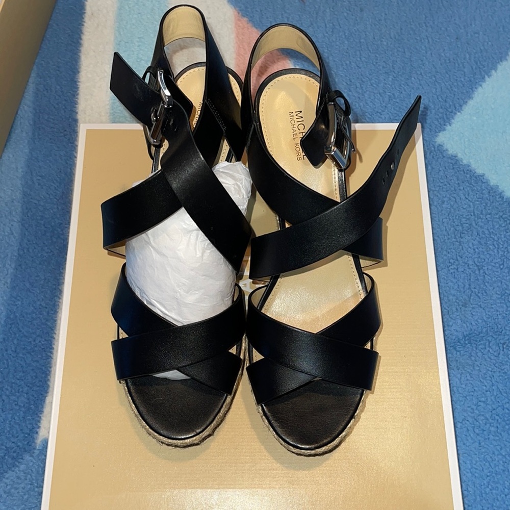 NWT Michael kors wedges